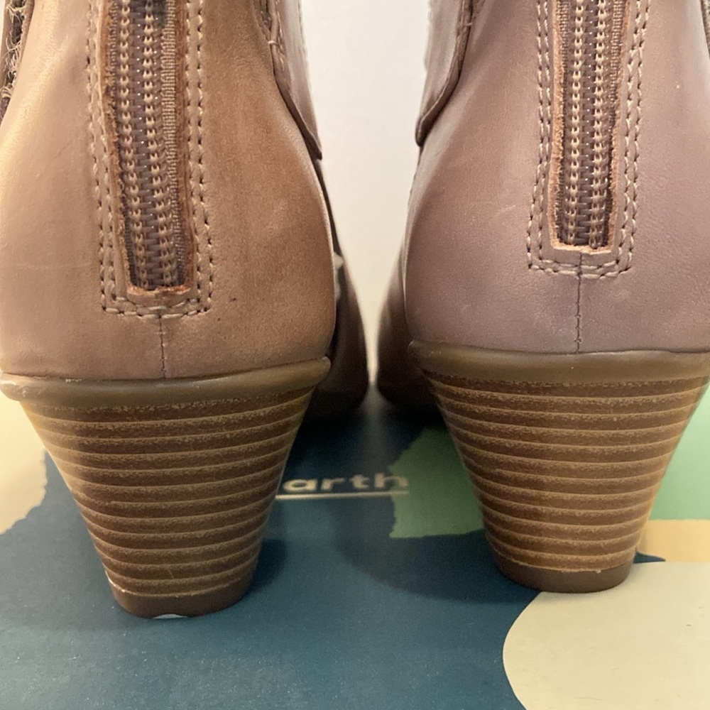 Earth Leather Sandals Vicki Heeled Cut-Out Pecan Tan 9W - Picture 12 of 15